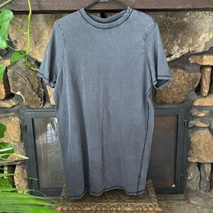 NWT H&M shoulder pad t-shirt dress size medium